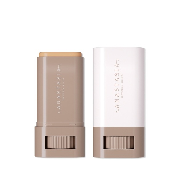 Anastasia Beverly Hills Other - Anastasia Beverly Hills Beauty Balm Serum Boosted
Skin Tint